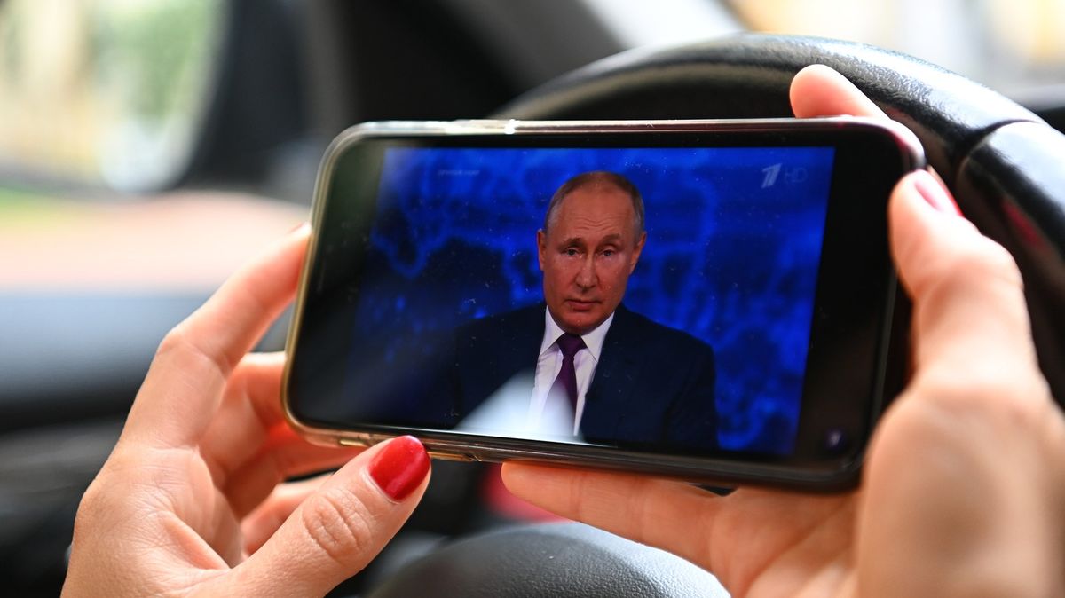 Rusko přitvrzuje na sociálních sítích